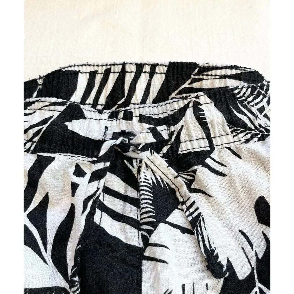 Serra‎ Linen Blend Pants Women’s Sz XL Tropical Print Black White Pull On Crop